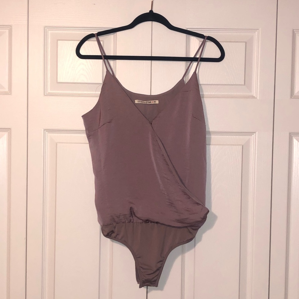 Vanilla Star Bodysuit - Picture 3 of 5